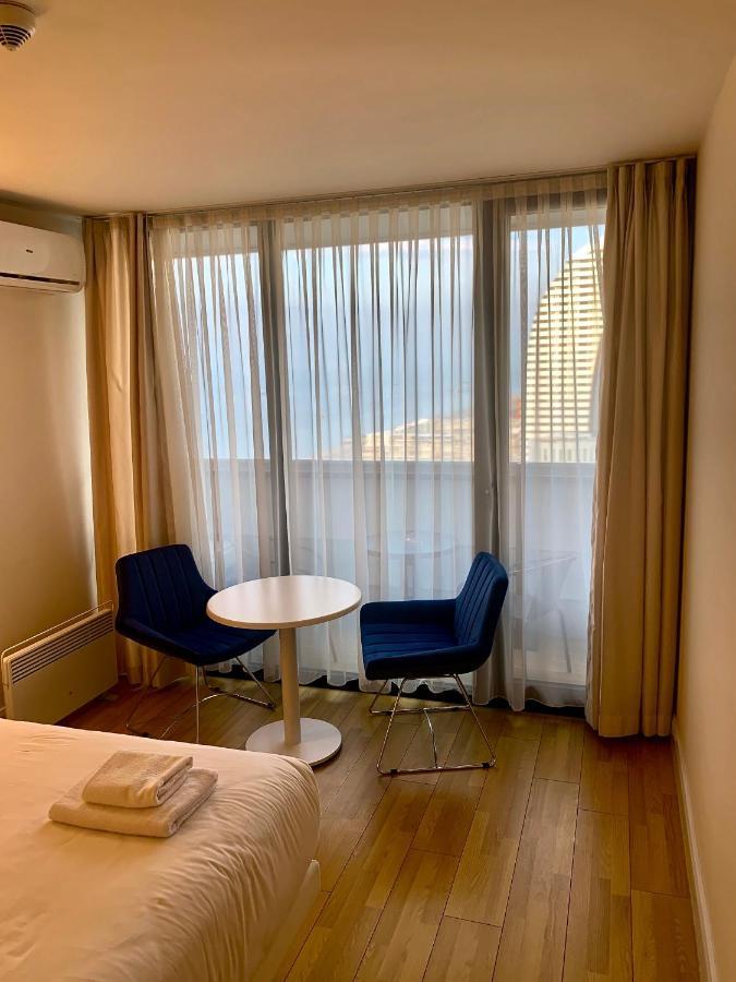 Batumi Apartments A&E Bagian luar foto