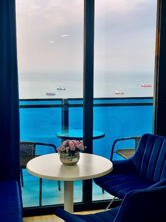 Batumi Apartments A&E Bagian luar foto