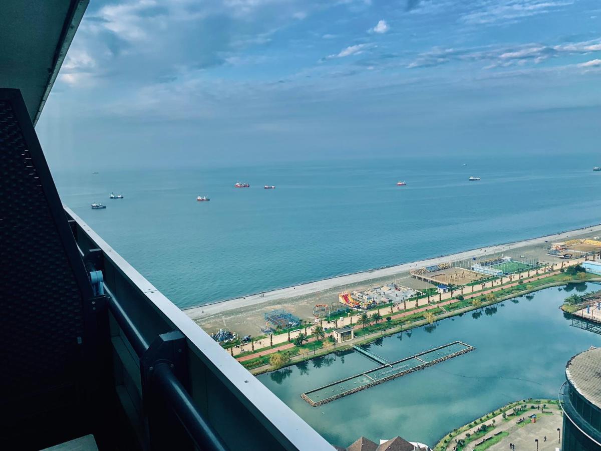 Batumi Apartments A&E Bagian luar foto