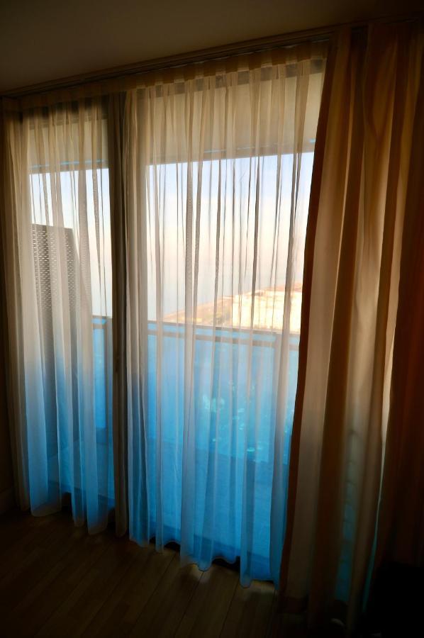 Batumi Apartments A&E Bagian luar foto