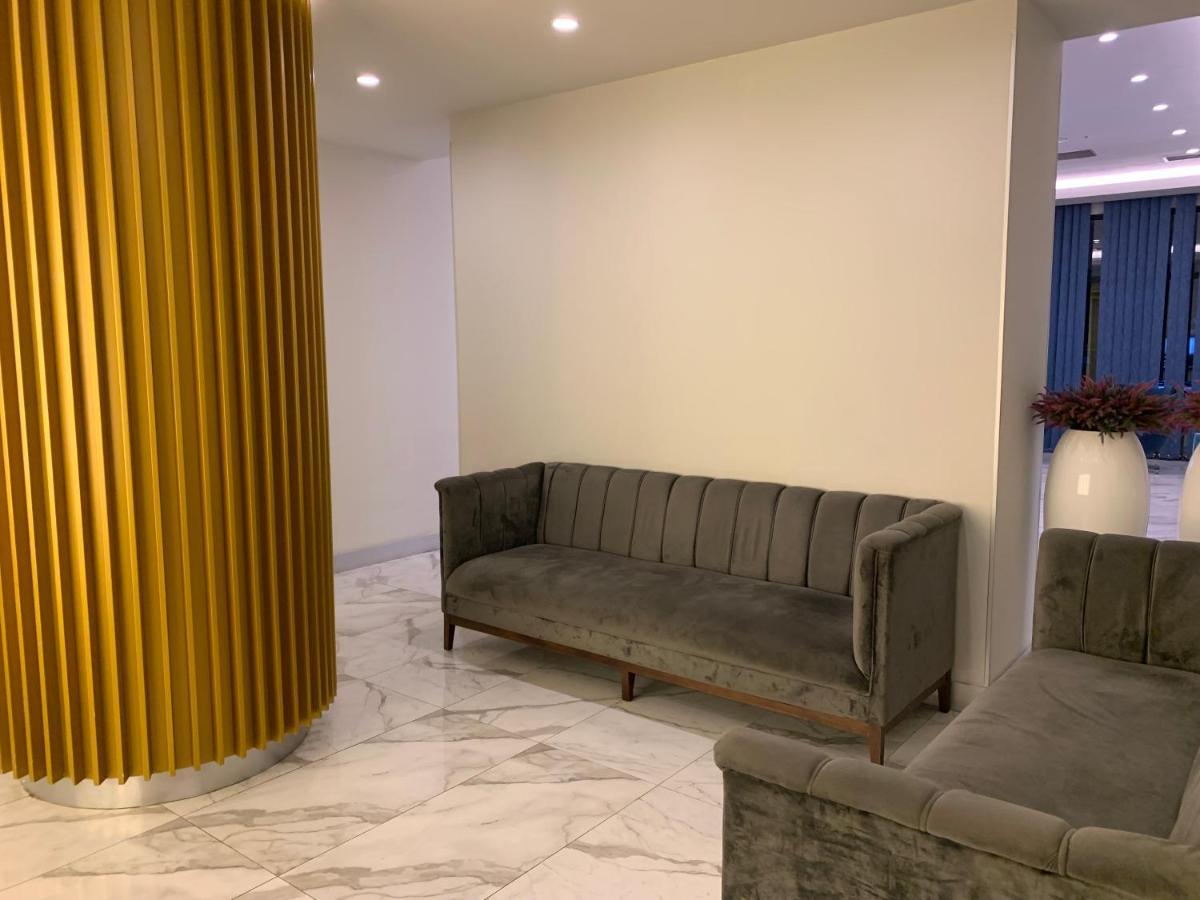 Batumi Apartments A&E Bagian luar foto